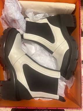 Tory Burch Two-Tone Black and White Chelsea Lug Sole Booties